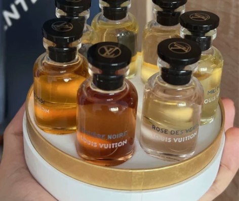 LV香水小样10ml 七龙珠 lv中样 Q...