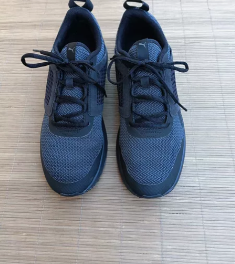 二手彪马41码运动鞋 鞋子保证正品  没有...