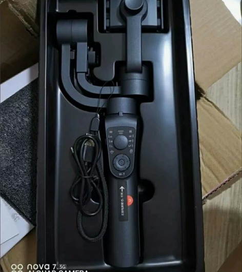朋友公司不做了，低价转让十几台手机稳定器三...