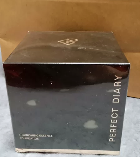 完美日记臻粹养肤粉底B01 30g购于爱...