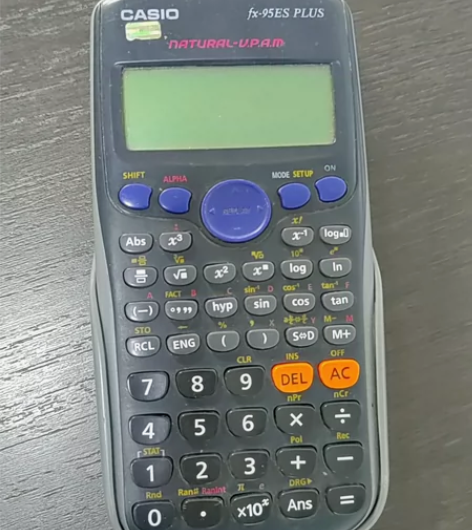 卡西欧计算器fx95es plus，成色如...