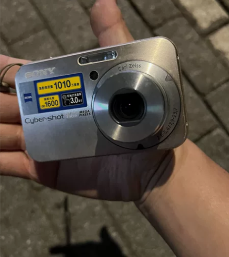 Sony索尼数码相机DSC一N2, 外观9...