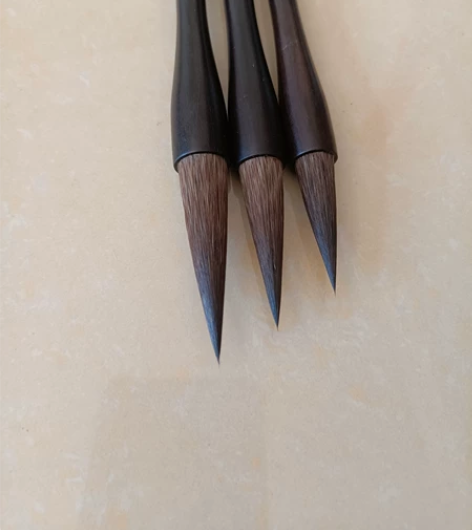 便宜出一款灰鼠毛料大中小，聚锋好回锋快，大...