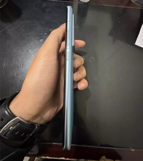 vivo 5G X70pro曲面屏84+1...