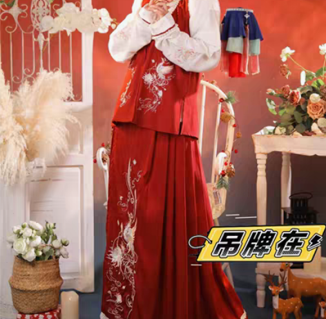 回血出，玉术明制汉服朝凰，全新，M码，吊牌...