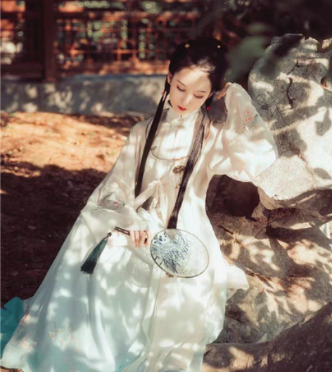 兰若庭 汉服 海棠春 立领 绣花 渐变 印...