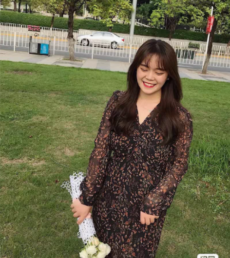 包邮于旭家，碎花裙，防汉服碎花，搬家清 感...