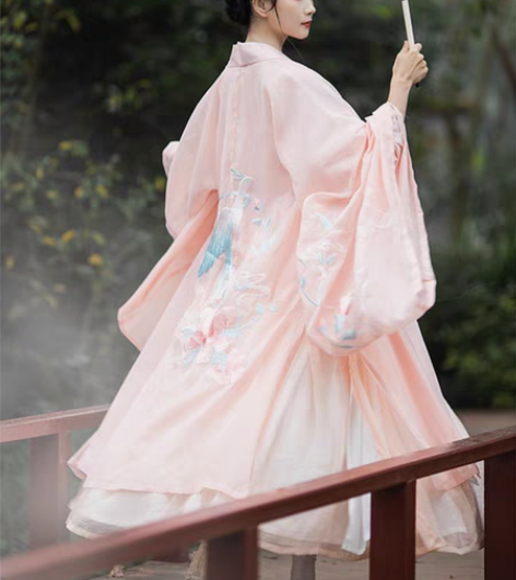 转卖柒邑灵云雀正品原创汉服女对襟齐腰襦裙大...