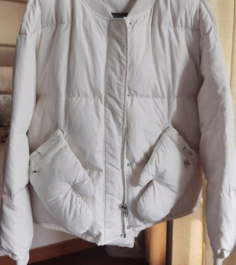 包邮米白色棒球服羽绒棉 服装店购买，均码，...