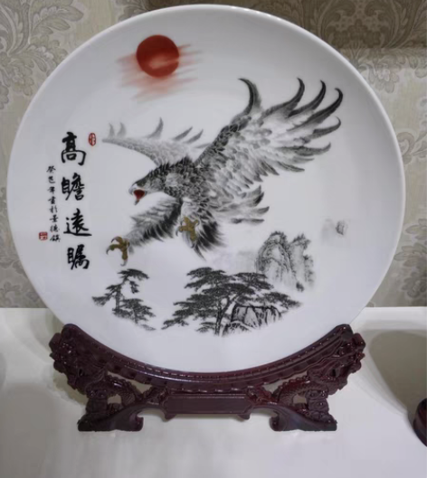 包邮商场撤柜，有十来个陶瓷盘子，摆盘摆件装...
