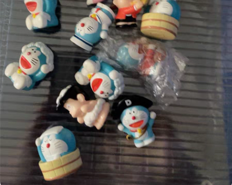 包邮哆啦A梦浴玩 指偶 只有图1，打包优惠...