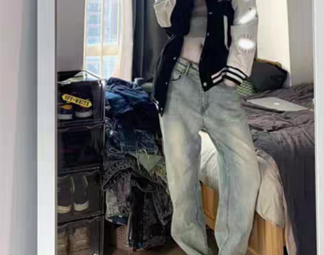 转卖全新s码 水洗做旧复古黄泥色大码牛仔裤...