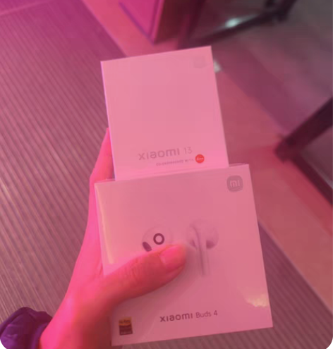 包邮因为魅族20pro要出了，刚买的小米1...