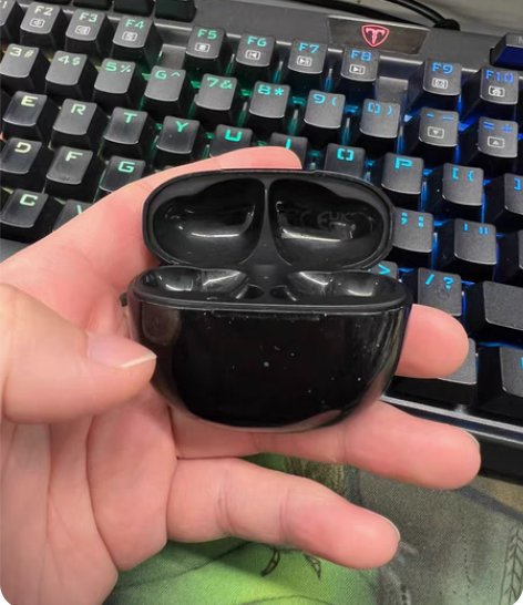 QCY HT03充电仓,40出售 感兴趣的...