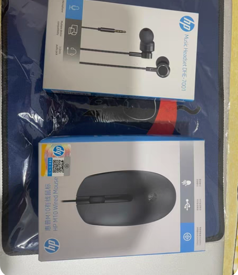 惠普有线耳机有线鼠标鼠标垫 自己之前有一套...
