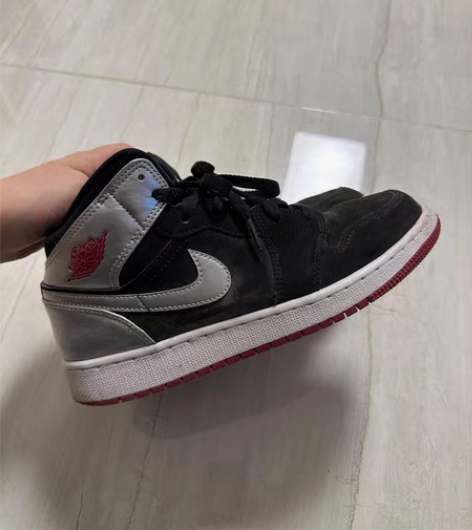 包邮耐克nike乔丹jordan1中帮Aj...