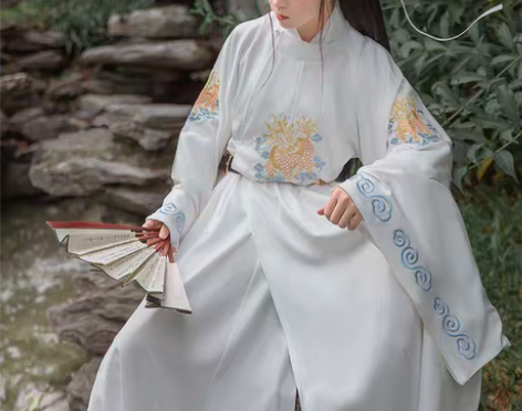 九曲阑珊的圆领袍，50r，汉服lolita...