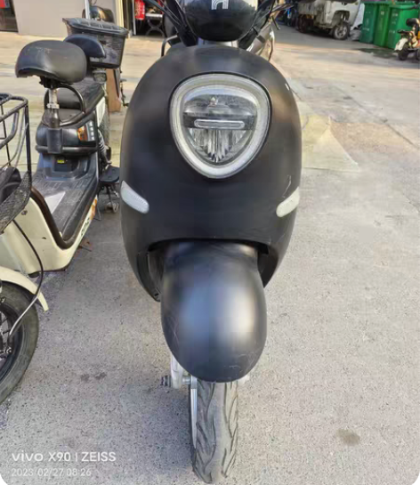 Hello电摩车，60伏，能跑60里左右，...