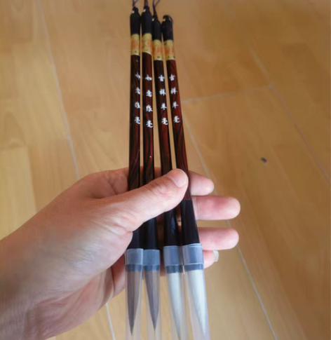 正大笔庄毛笔,两只狼毫,两只羊毫,110四...
