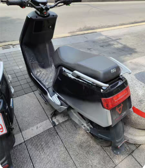 小牛N1s 60/20锂电带系统几乎全新小...