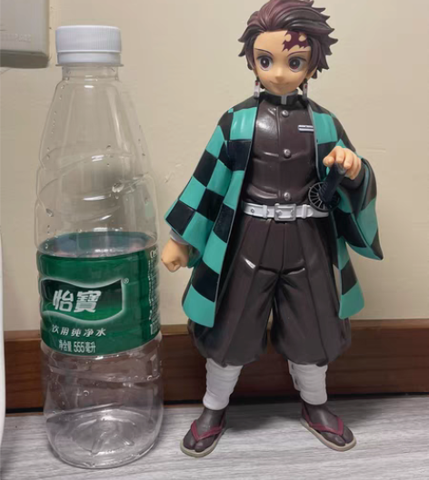 万代鬼灭之刃手办灶门炭治郎,高度约24cm...