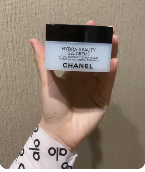香奈儿山茶花保湿面霜50ml瓶,用完了,带...