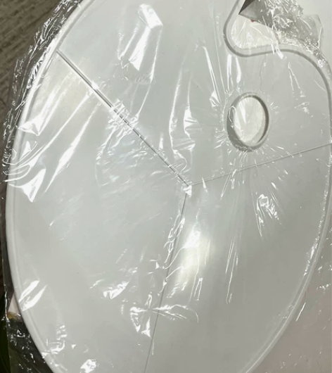 全新未拆封调色盘 有边 仅一个 感兴趣的话...