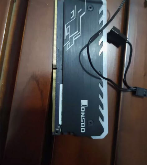 镁光DDR4 2400 16G内存条 ,鲁...