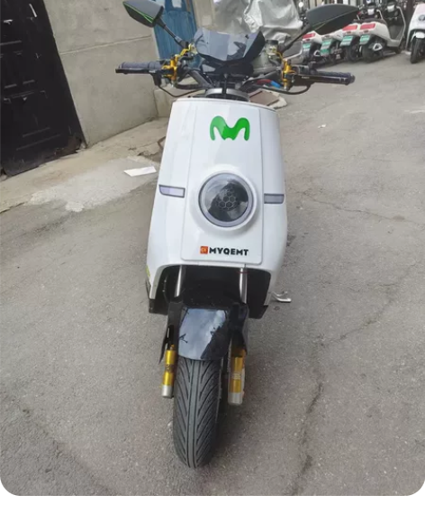 出售一台电动车,个人代步车,小车嘎嘎立正,...