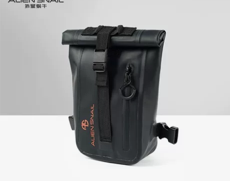 外星蜗牛腿包 999999新 感兴趣的话...