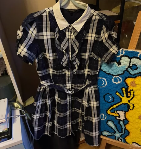 出依恋连衣裙 s码160学院风 显瘦 9成...