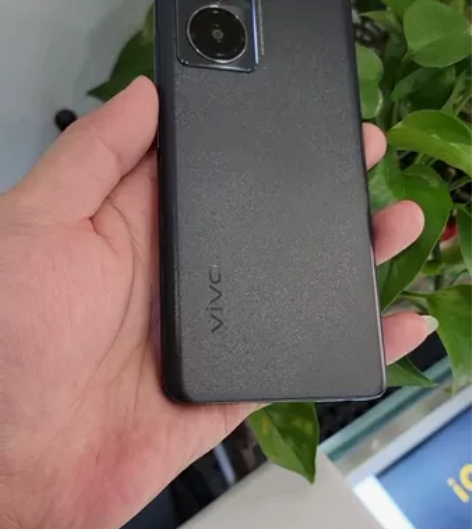 vivo y77,外观9.99新5G版,官...