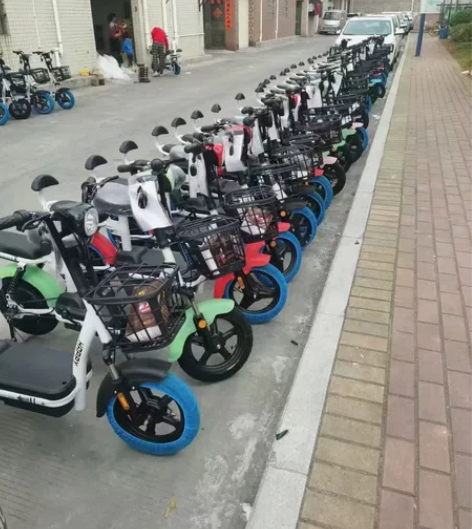 【急售带牌出】爱玛电动车同款新国标  全新...