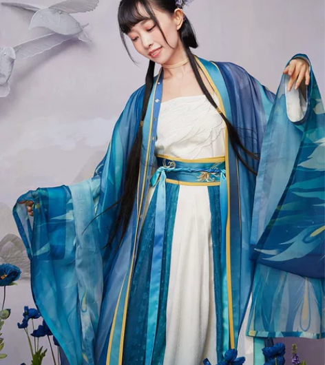 【十三余 小豆蔻儿】[虞姬云霓雀翎-联名款...