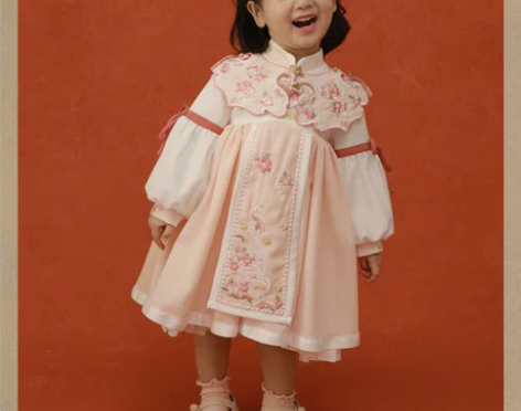 抓周礼服女宝宝一周岁中式旗袍唐装婴儿汉服冬...