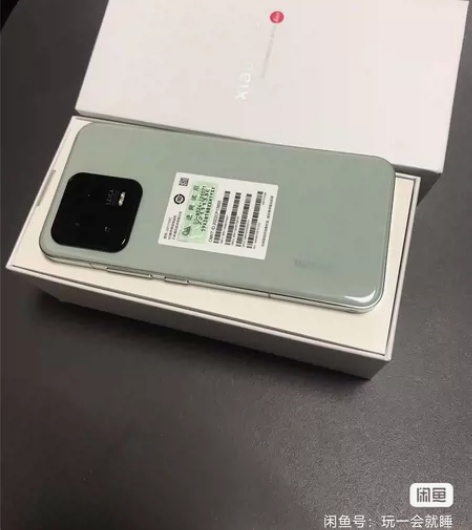 购买于某东自营,刚激活没多久 小米13国行...