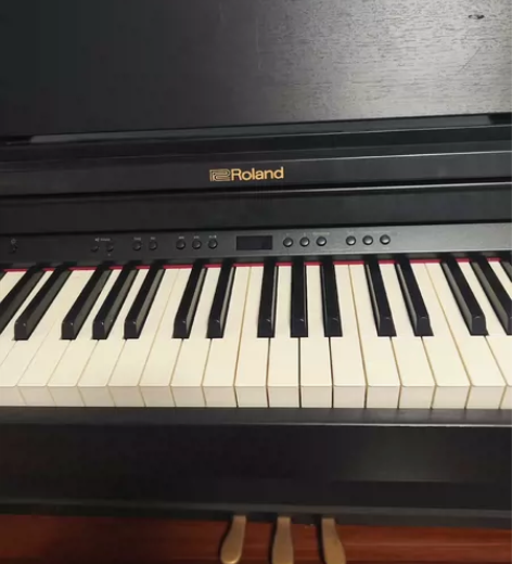 罗兰（Roland）电钢琴RP302-CB...