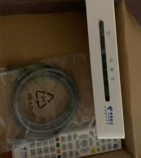 华为网络机顶盒,电信的。全新未用。看清楚下...