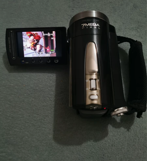 JVC 高级摄像机 型号mg730ac...