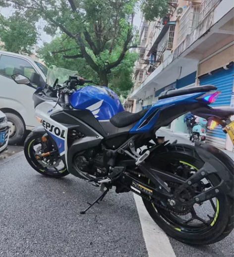 摩托车整车 感兴趣的话点“我想要”和我私聊...