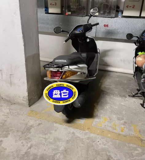 五羊本田 125c排量 12年买入 400...